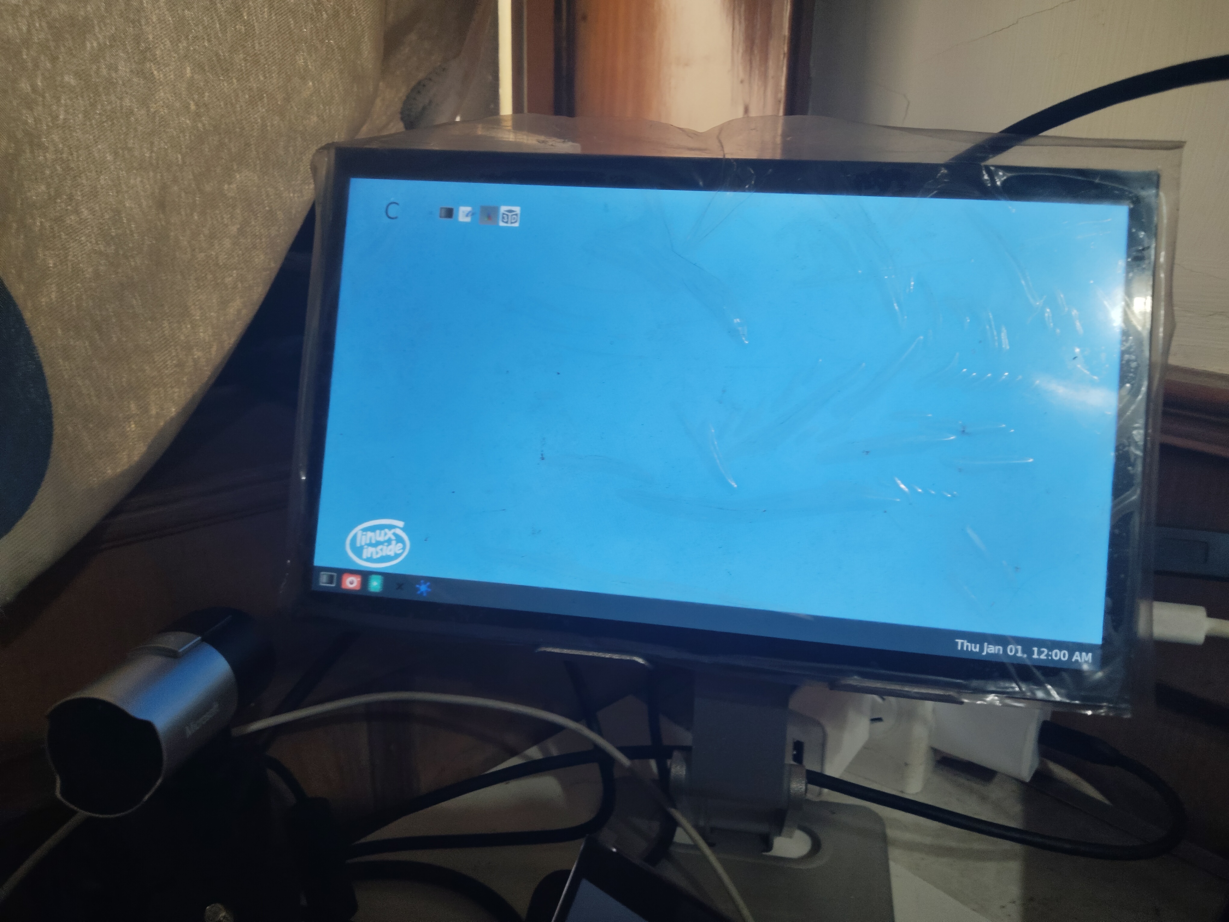 77539c1e9693010348396a61507bc998